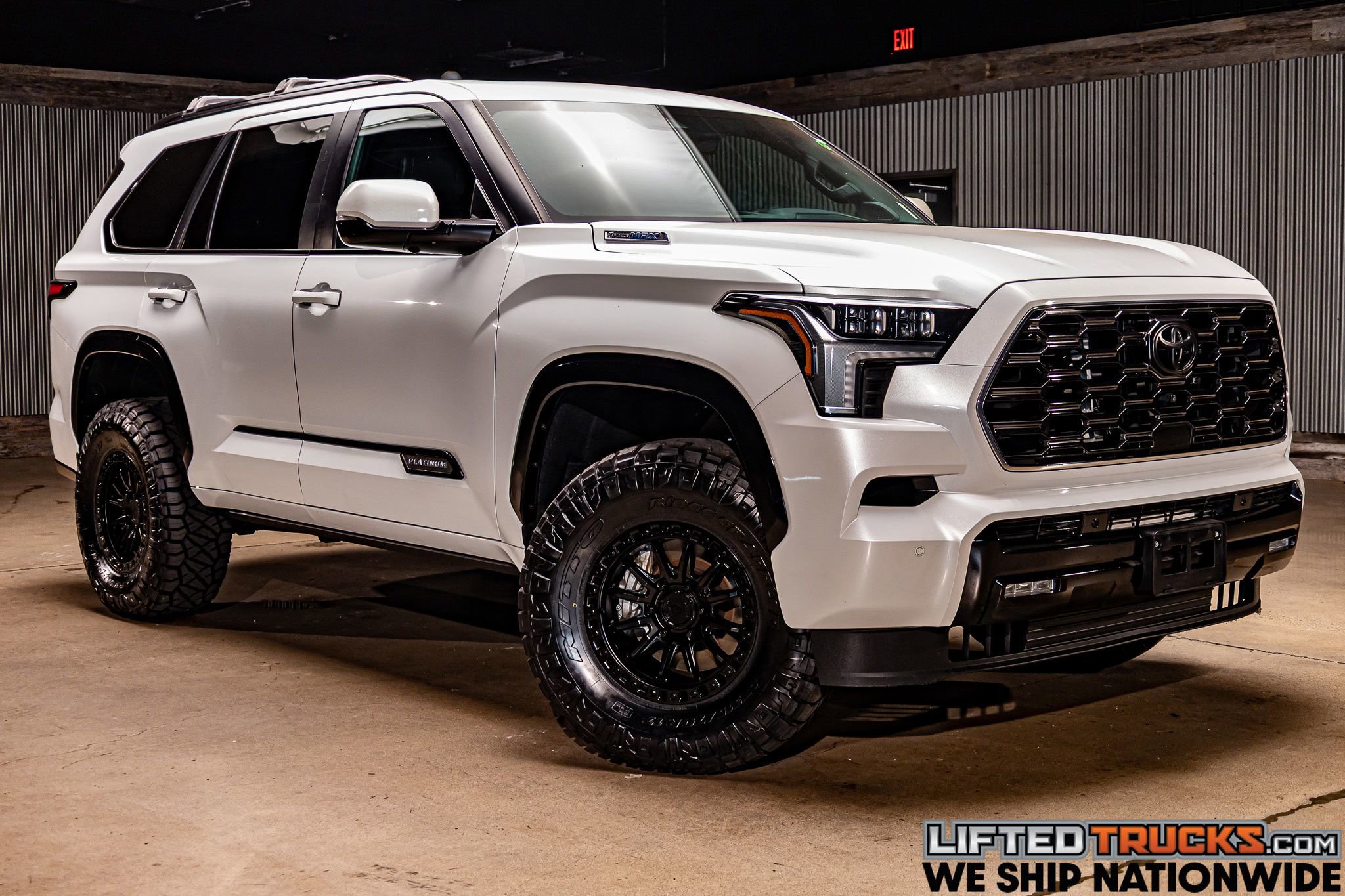 Used 2024 Toyota Sequoia Platinum image 1