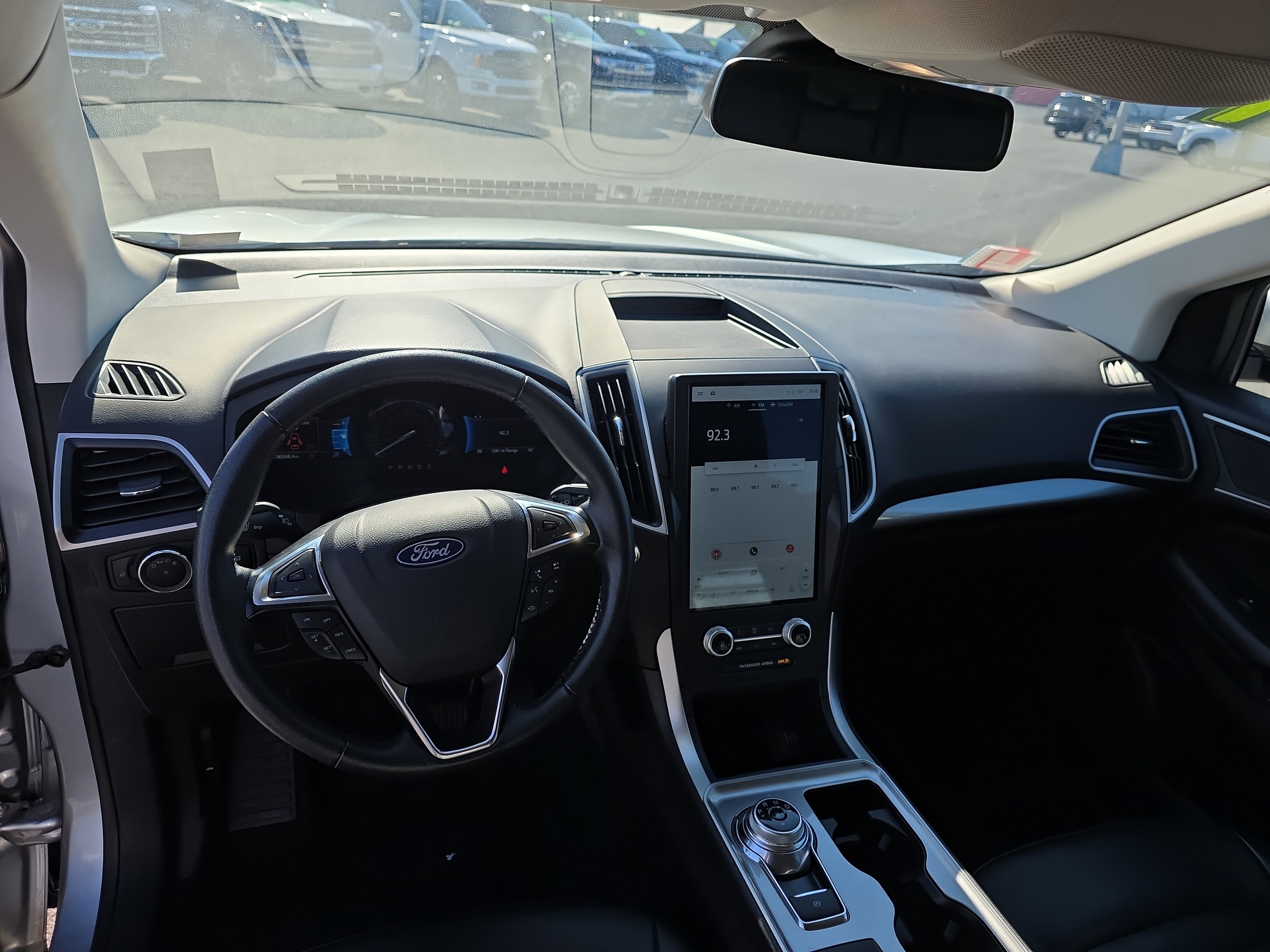 Used 2024 Ford Edge SEL image 15