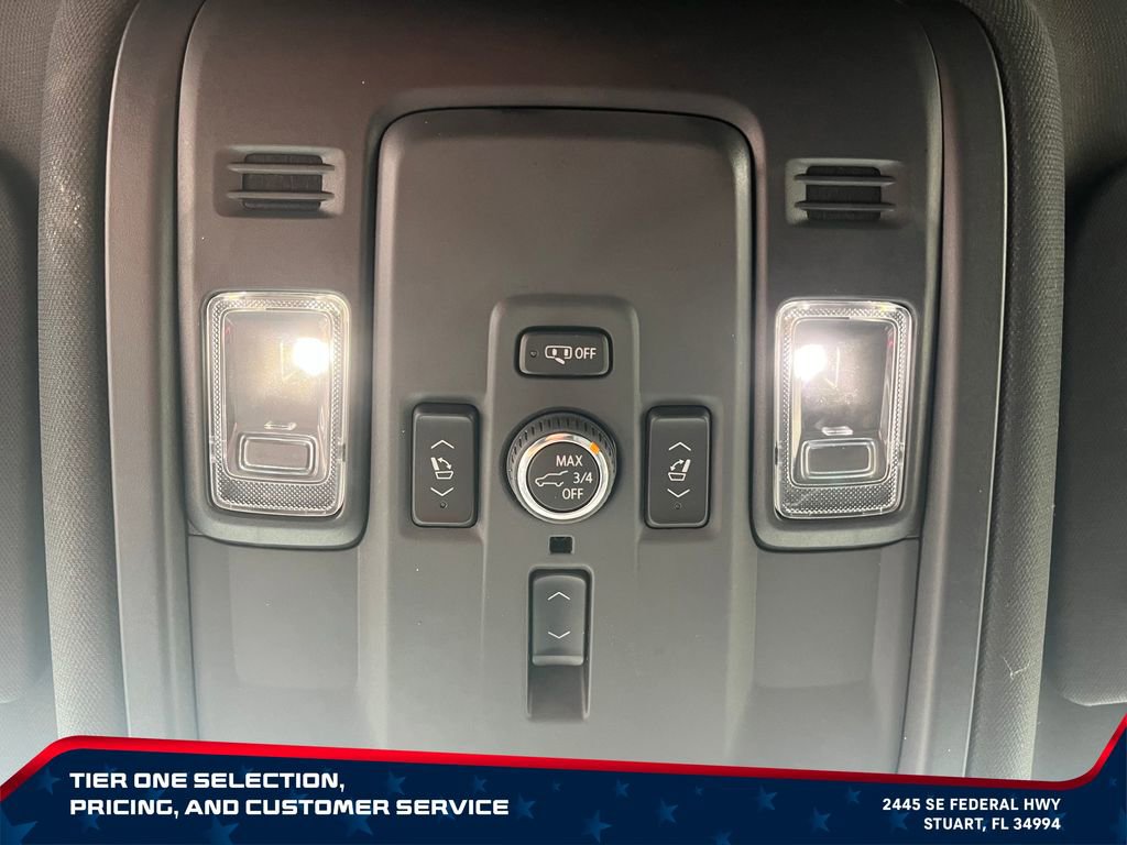 Used 2025 GMC Yukon Denali AWD/4WD image 27