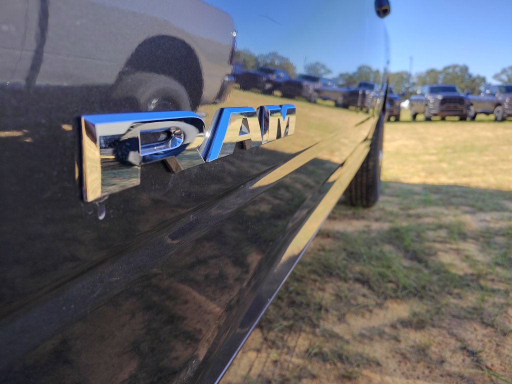 New 2026 RAM 2500 Big Horn image 8