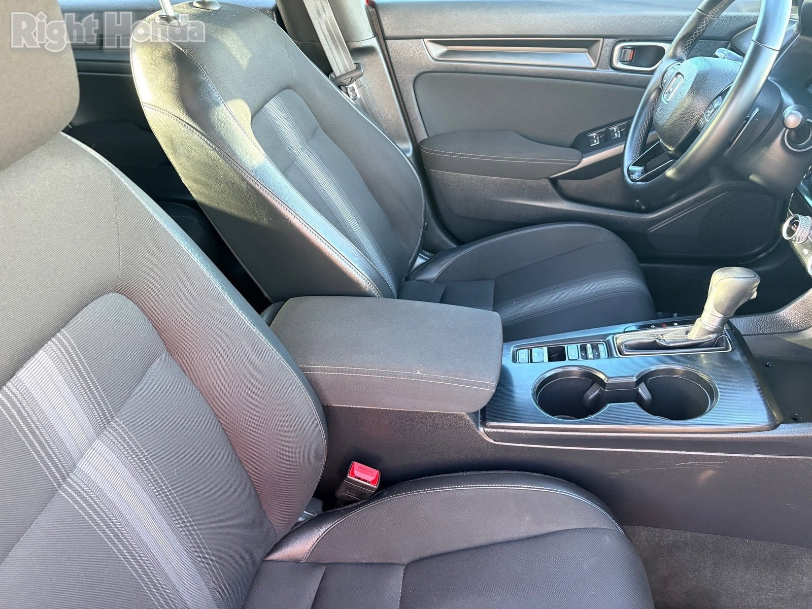 Used 2023 Honda Civic Sport image 29