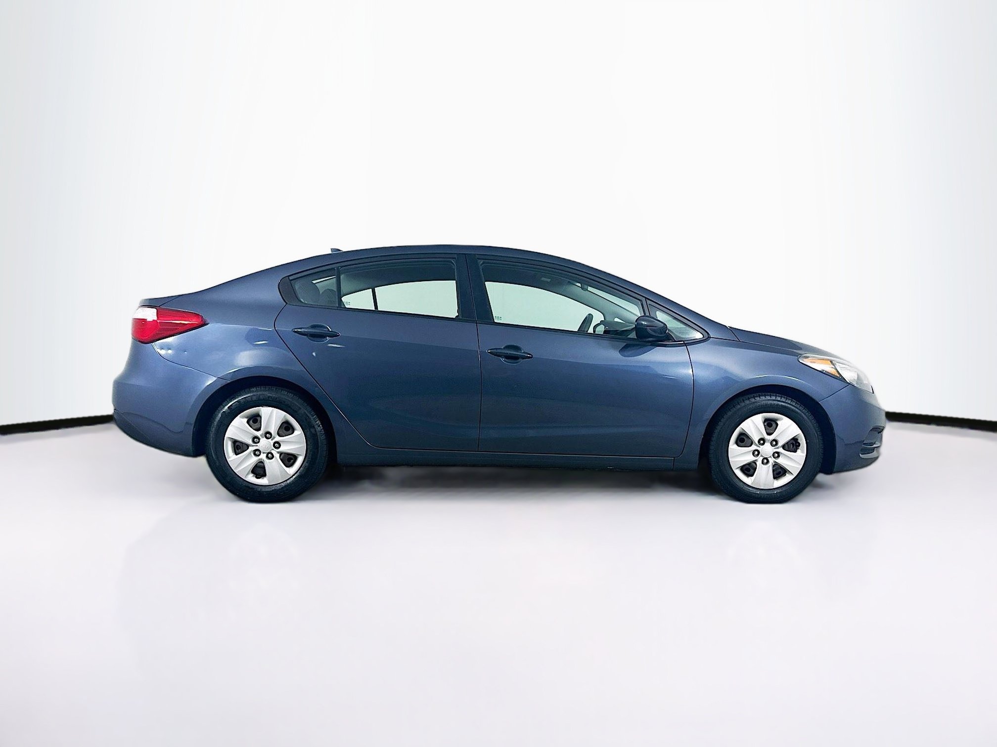 Used 2016 Kia Forte LX FWD image 10