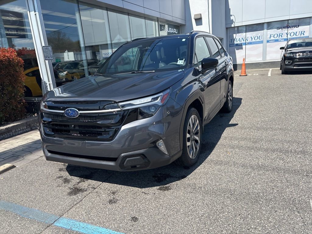 Certified 2025 Subaru Forester Touring AWD/4WD image 5