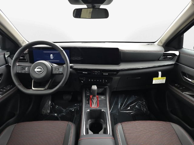 New 2027 Nissan Kicks SR w/ SR Premium Package FWD image 13