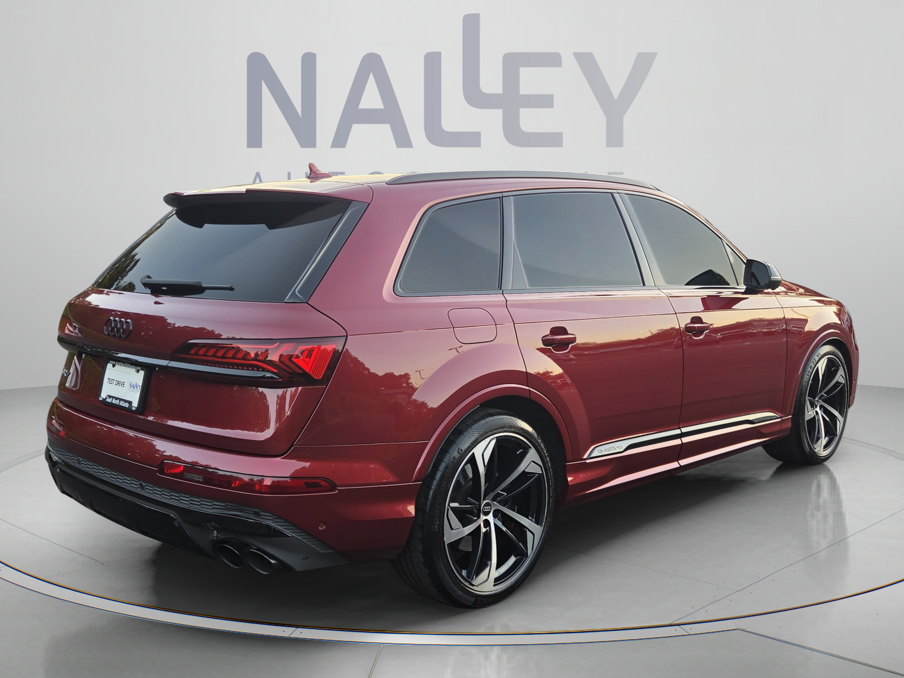 Used 2024 Audi SQ7 Premium Plus AWD/4WD image 5