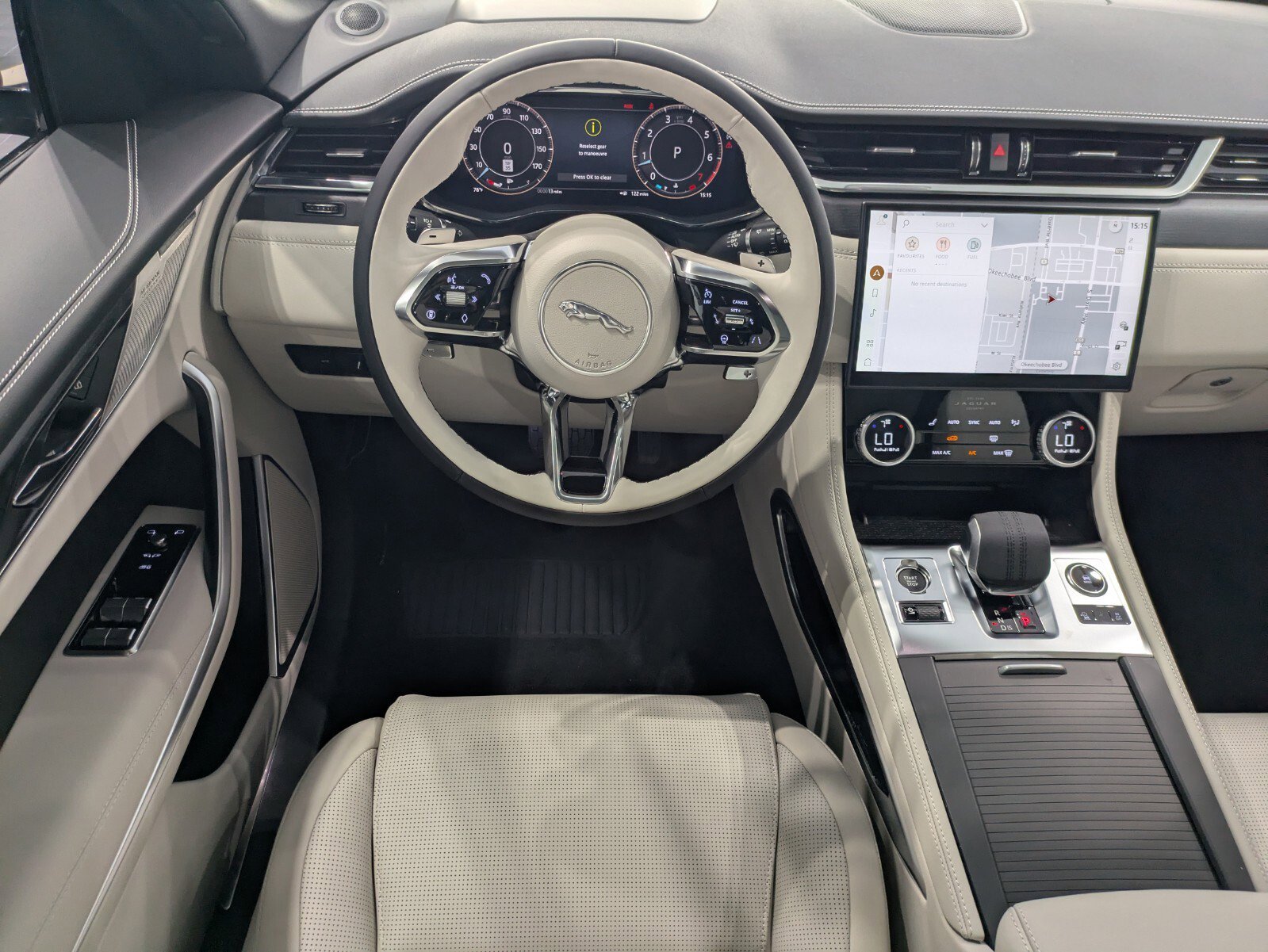 New 2026 Jaguar F-PACE R-Dynamic S image 10