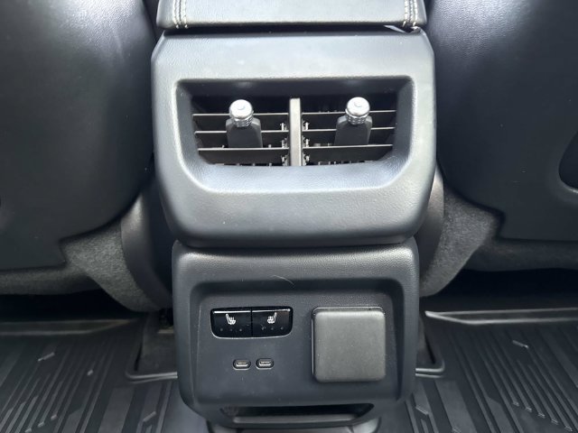 Certified 2025 Cadillac Optiq Sport 2 w/ LPO, Floor Liner Package AWD/4WD image 30