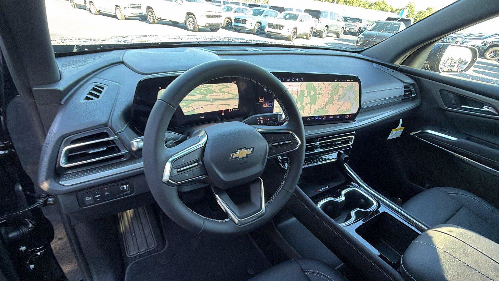 New 2027 Chevrolet Traverse LT FWD image 22