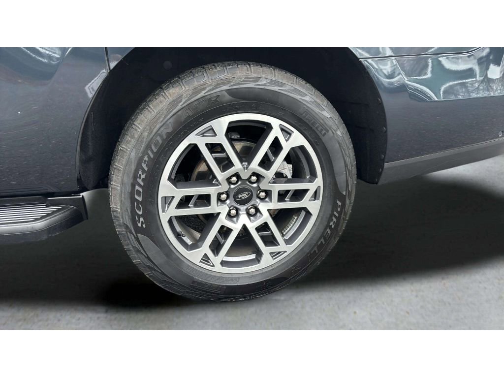 Used 2025 Ford Expedition Max Active image 26