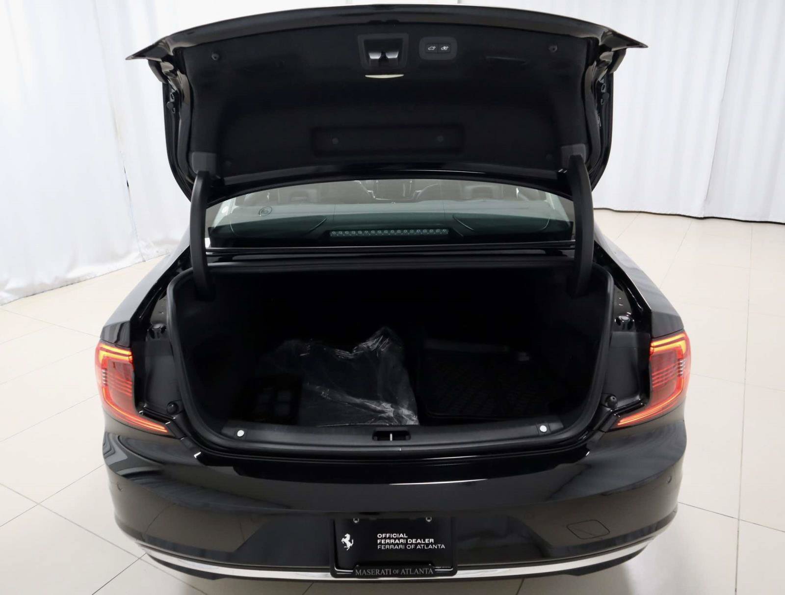 Used 2023 Volvo S90 B6 Ultimate AWD/4WD image 11