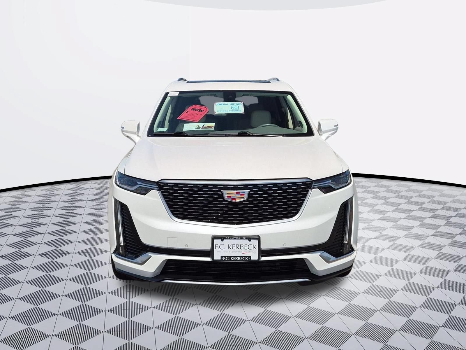 Certified 2024 Cadillac XT6 Premium Luxury AWD/4WD image 3