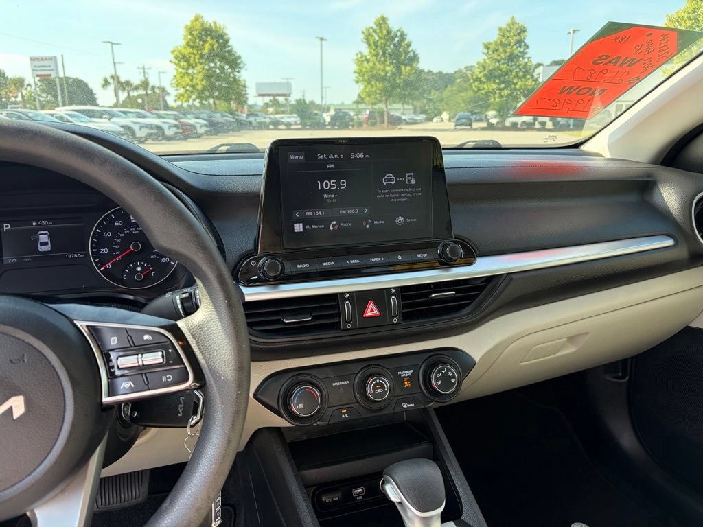 Used 2022 Kia Forte LXS FWD image 21