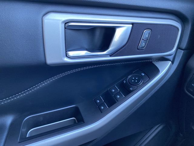 Certified 2022 Ford Explorer XLT w/ Equipment Group 202A image 26