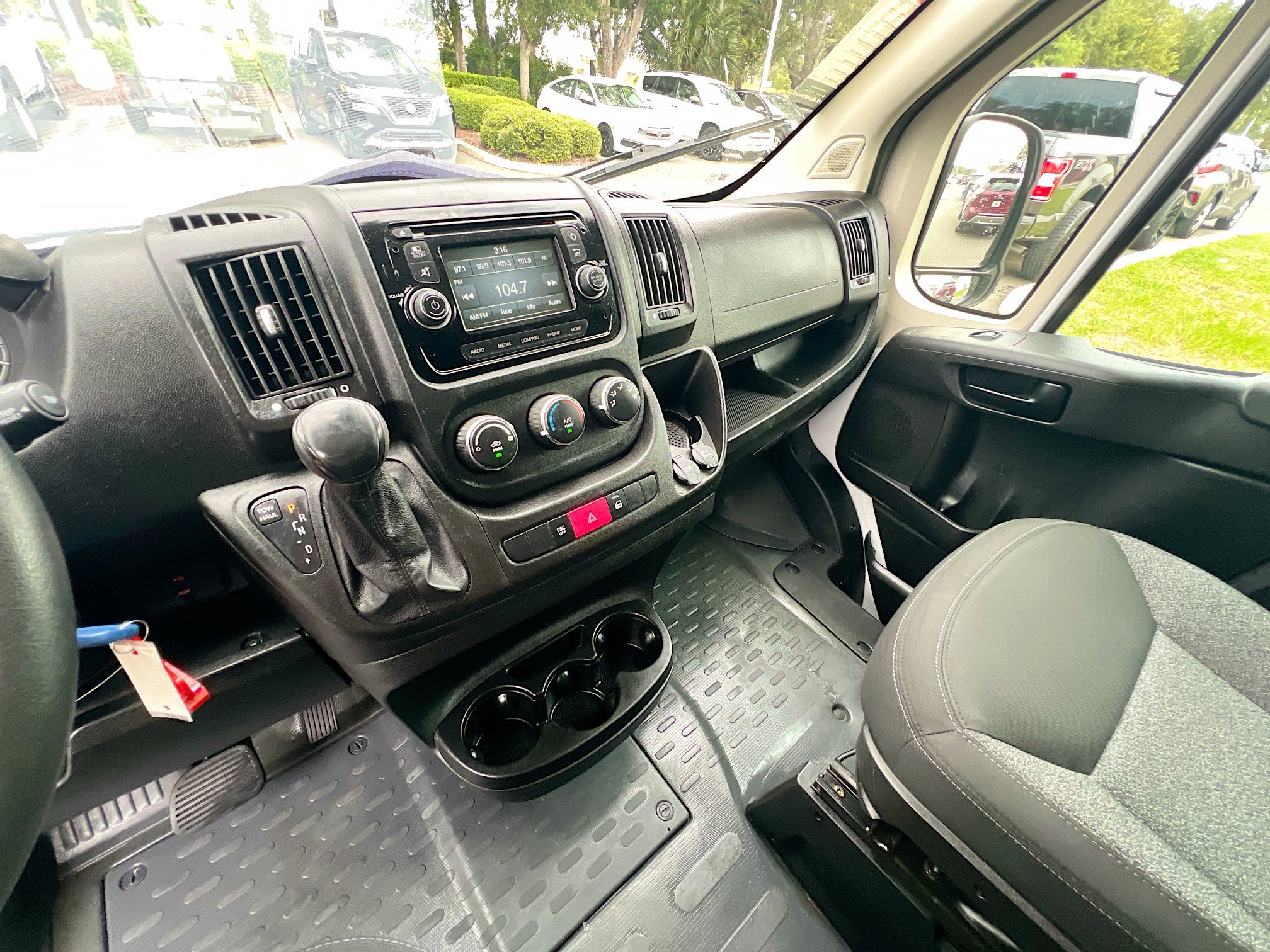 Used 2017 RAM ProMaster 3500 w/ Mopar Trailer Tow Group FWD image 24