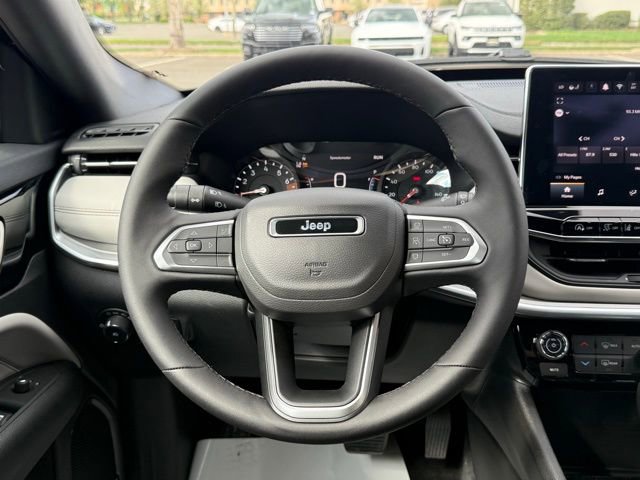 New 2026 Jeep Compass Limited AWD/4WD image 25