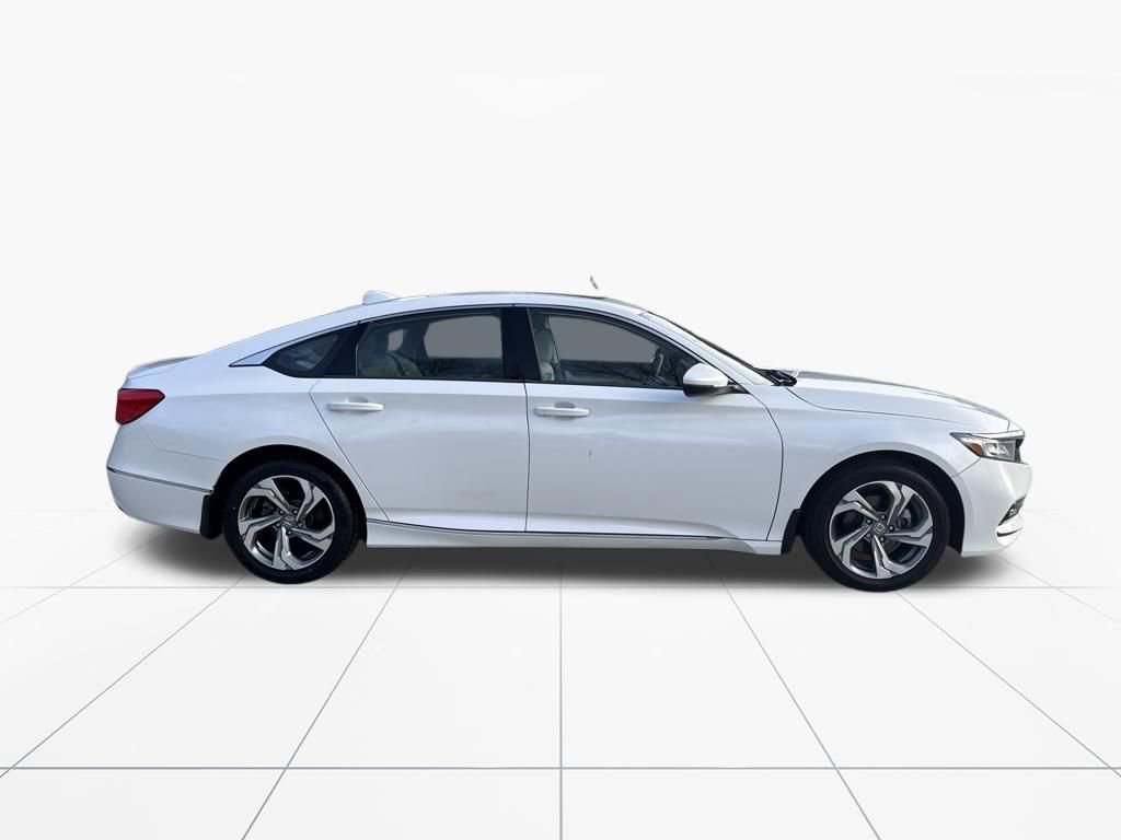 Used 2019 Honda Accord EX-L image 10