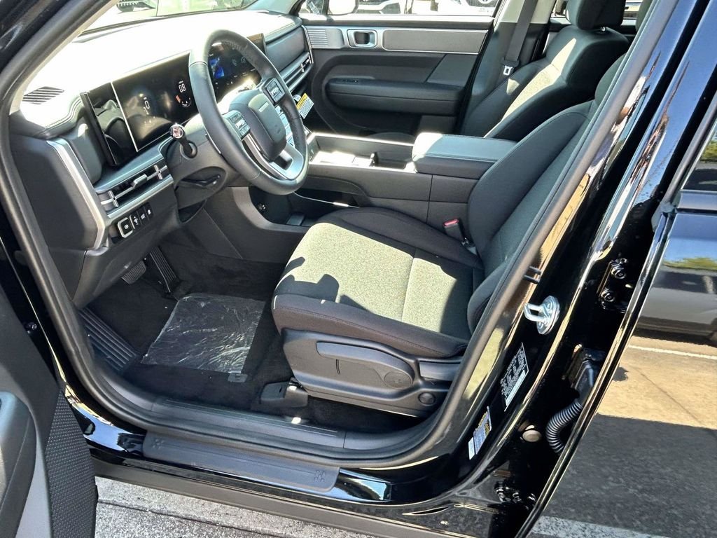 New 2027 Hyundai Santa Fe SE FWD image 17