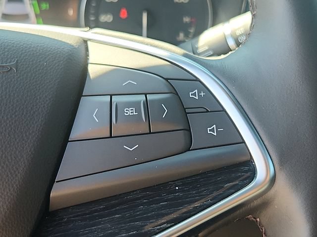 Certified 2023 Cadillac XT5 Premium Luxury w/ Technology Package AWD/4WD image 23