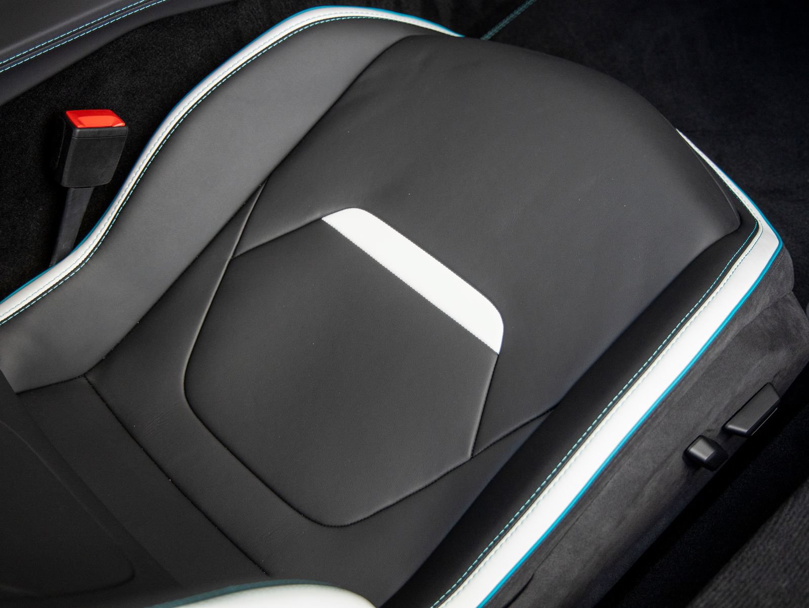 Used 2026 Lamborghini Temerario AWD/4WD image 39