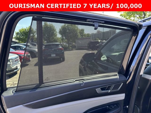 Used 2024 Volkswagen Atlas Peak Edition SEL AWD/4WD image 18