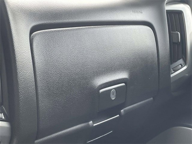 Used 2018 Chevrolet Silverado 1500 LT w/ All Star Edition image 27