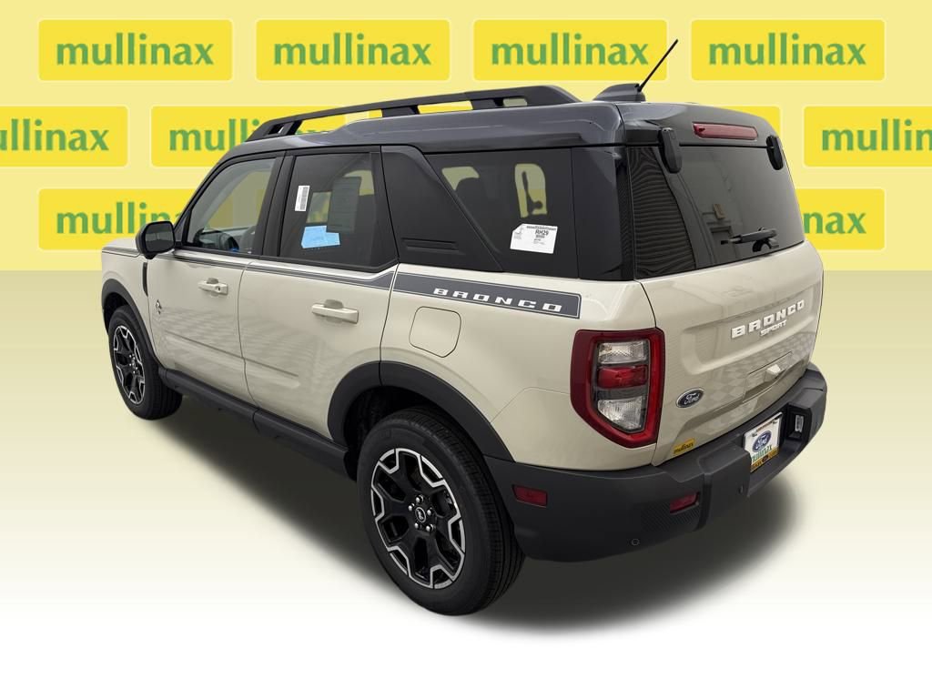 New 2025 Ford Bronco Sport Outer Banks w/ Outer Banks Tech Package+ image 9