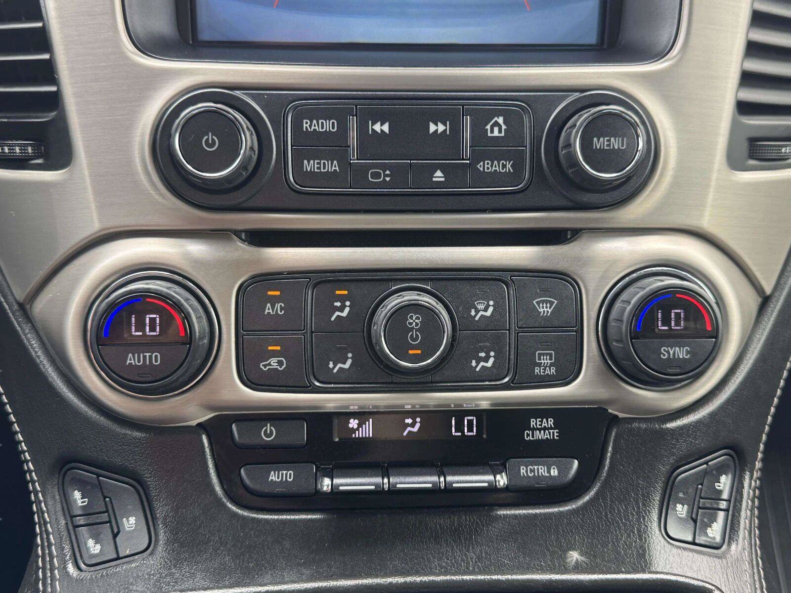 Used 2019 GMC Yukon Denali w/ Denali Ultimate Package AWD/4WD image 35