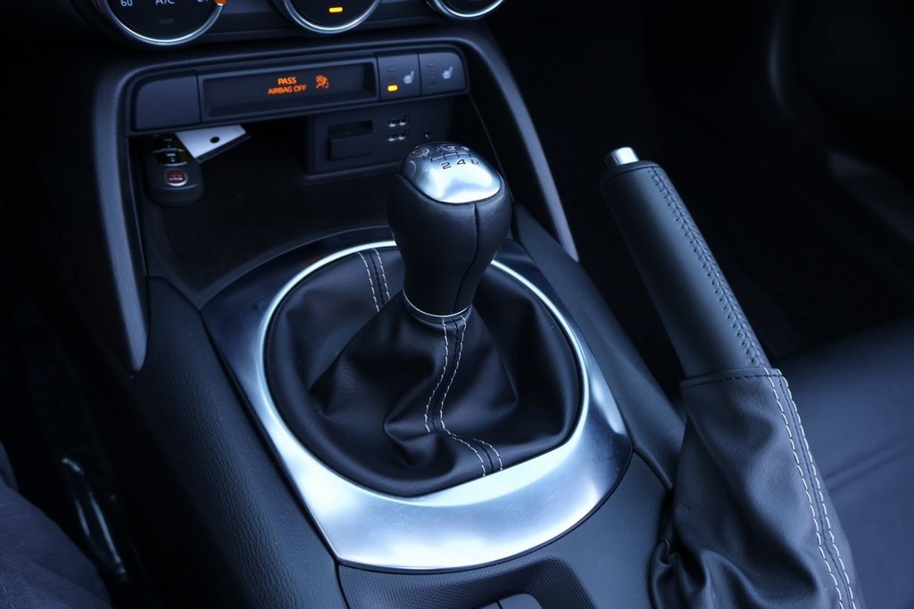 Used 2019 FIAT 124 Spider Lusso w/ Convenience Group image 24