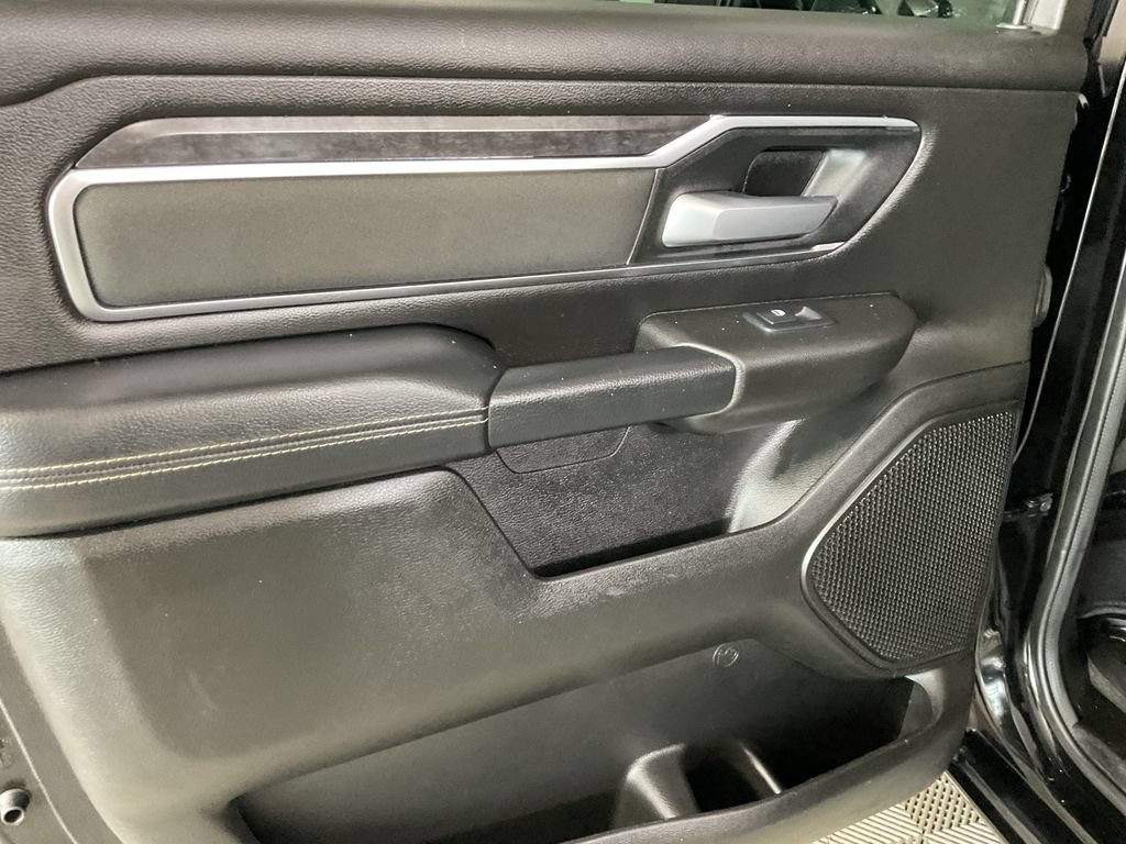 Used 2024 RAM 1500 Big Horn AWD/4WD image 18