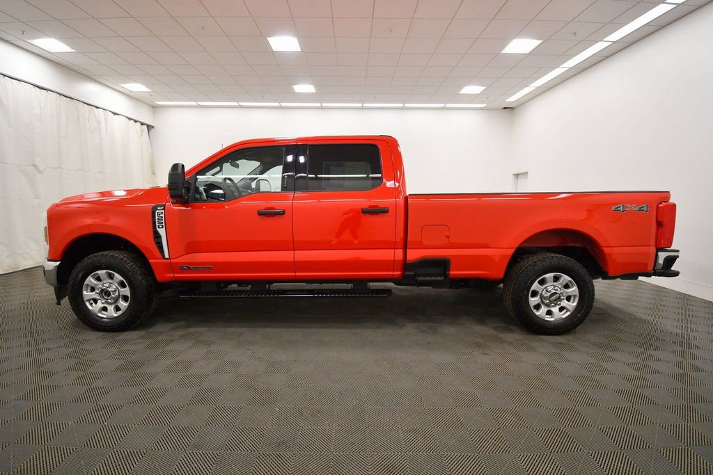 Used 2024 Ford F250 XLT AWD/4WD image 4