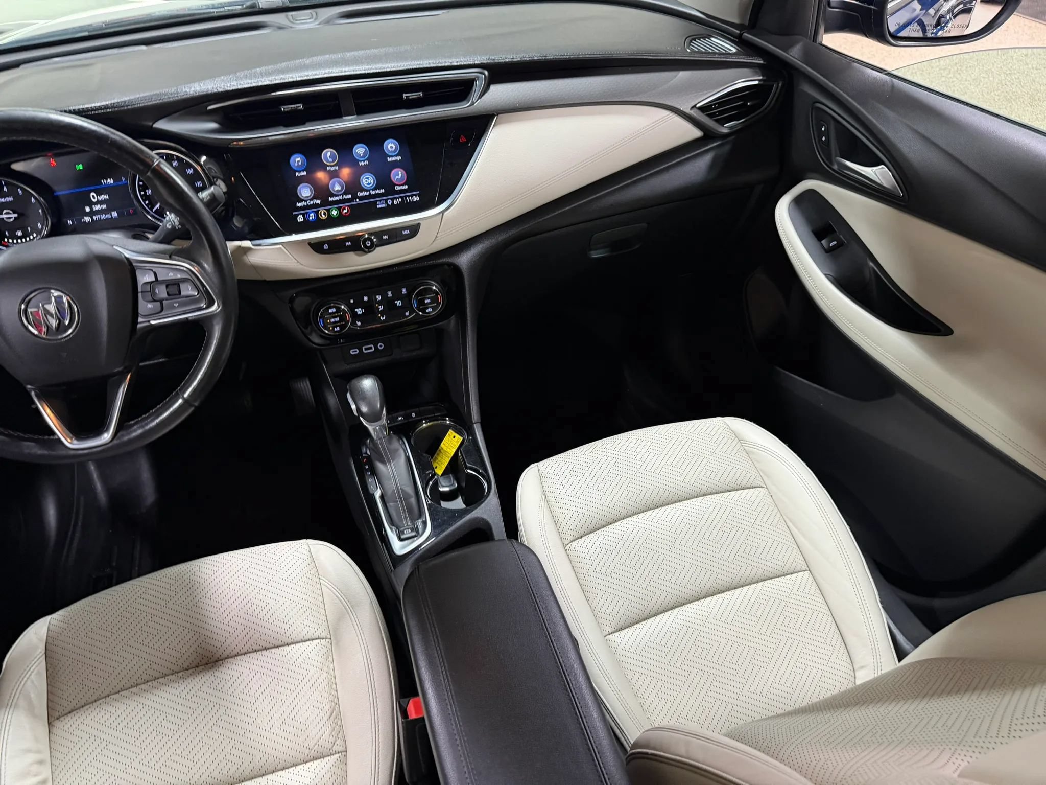 Used 2021 Buick Encore GX Essence AWD/4WD image 49