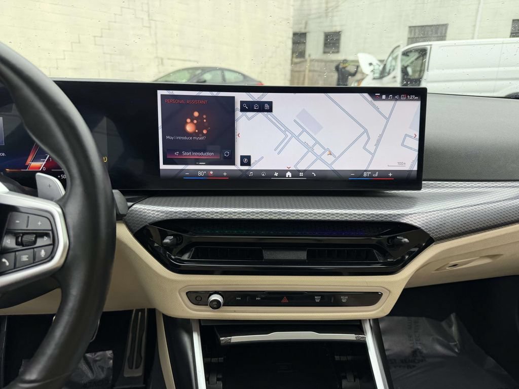 Used 2025 BMW 330i xDrive Sedan AWD/4WD image 21