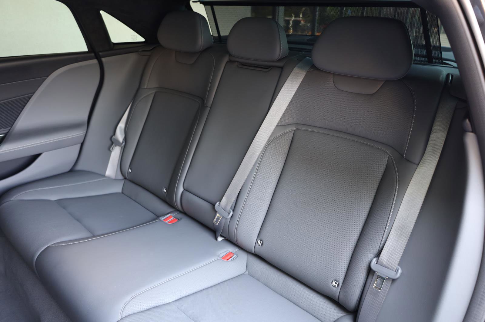 Used 2025 Lucid Air Touring AWD/4WD image 20