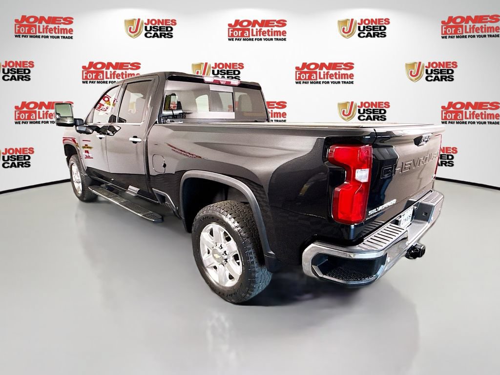 Used 2022 Chevrolet Silverado 2500 LTZ AWD/4WD image 2