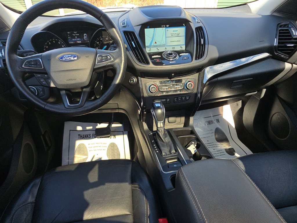 Used 2019 Ford Escape Titanium AWD/4WD image 22