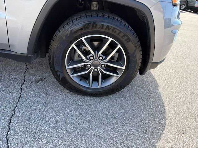 Used 2020 Jeep Grand Cherokee Limited image 42