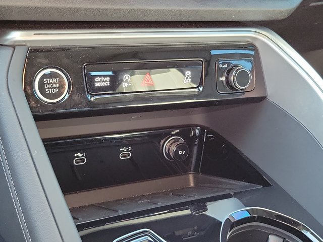 Certified 2025 Audi Q5 Premium AWD/4WD image 26