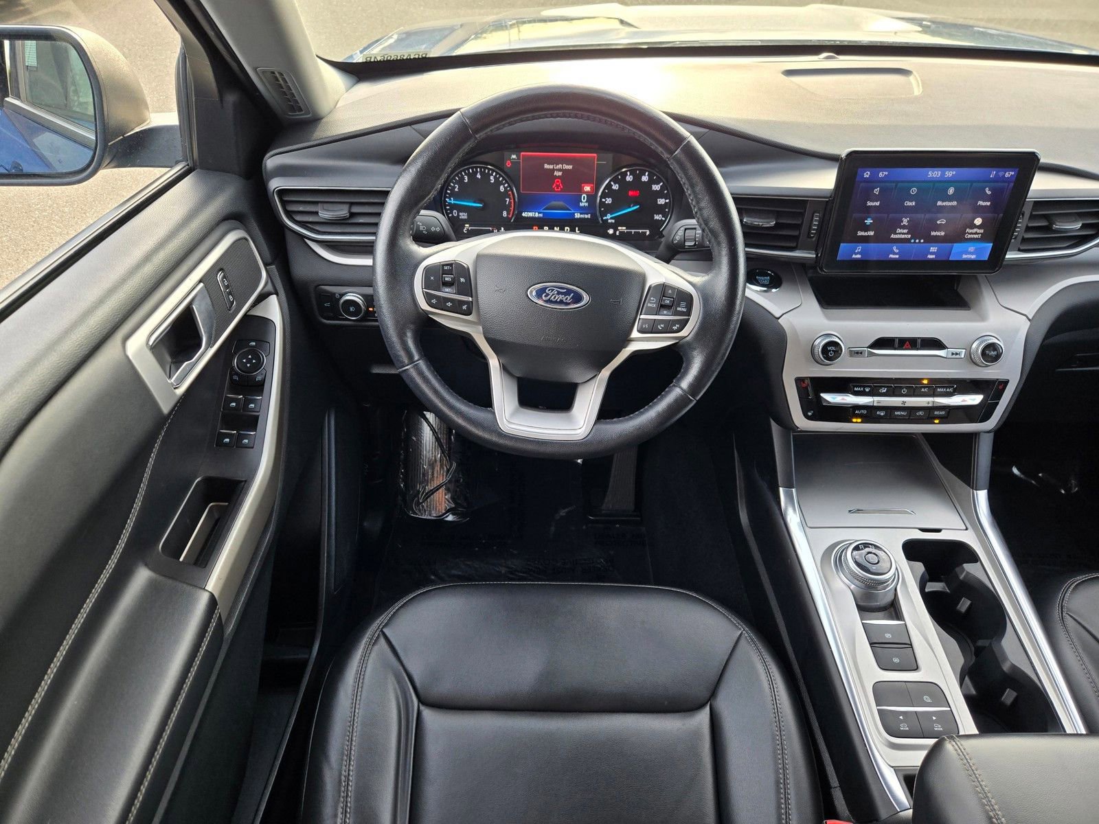 Used 2023 Ford Explorer XLT w/ Equipment Group 202A image 13