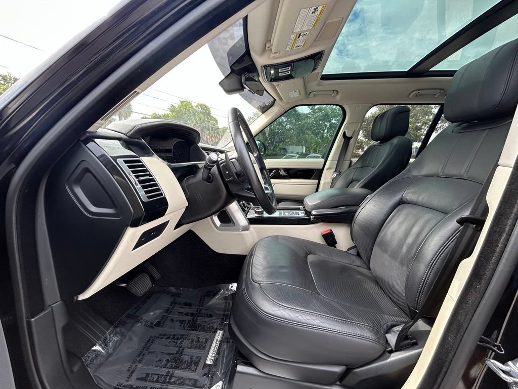 Used 2020 Land Rover Range Rover HSE AWD/4WD image 9
