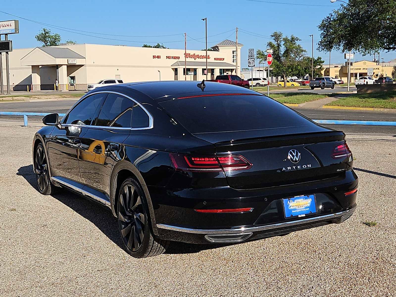 Used 2022 Volkswagen Arteon SEL w/ Black Wheel Package AWD/4WD image 6