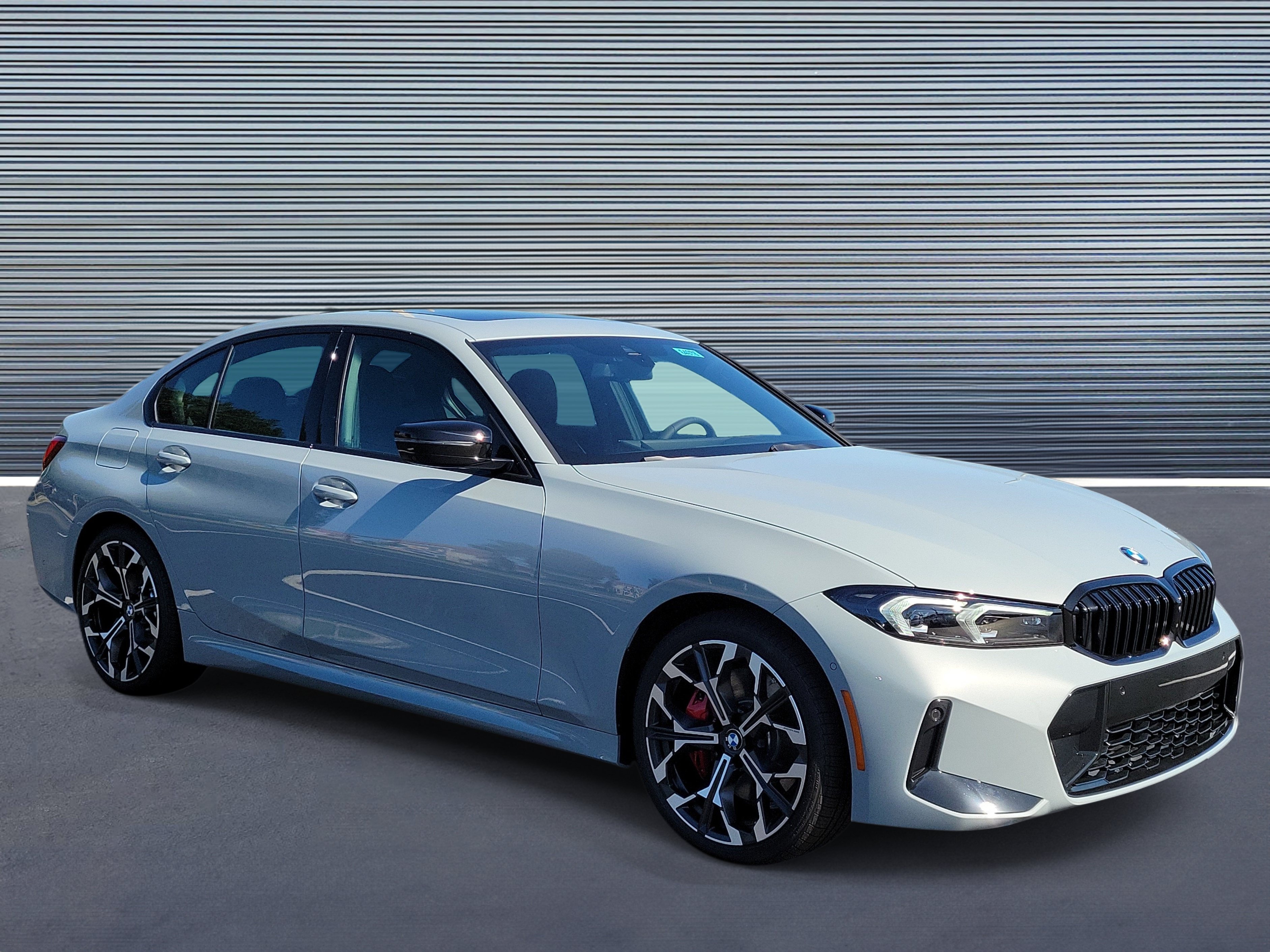 New 2026 BMW 330i Sedan w/ M Sport Package RWD image 2