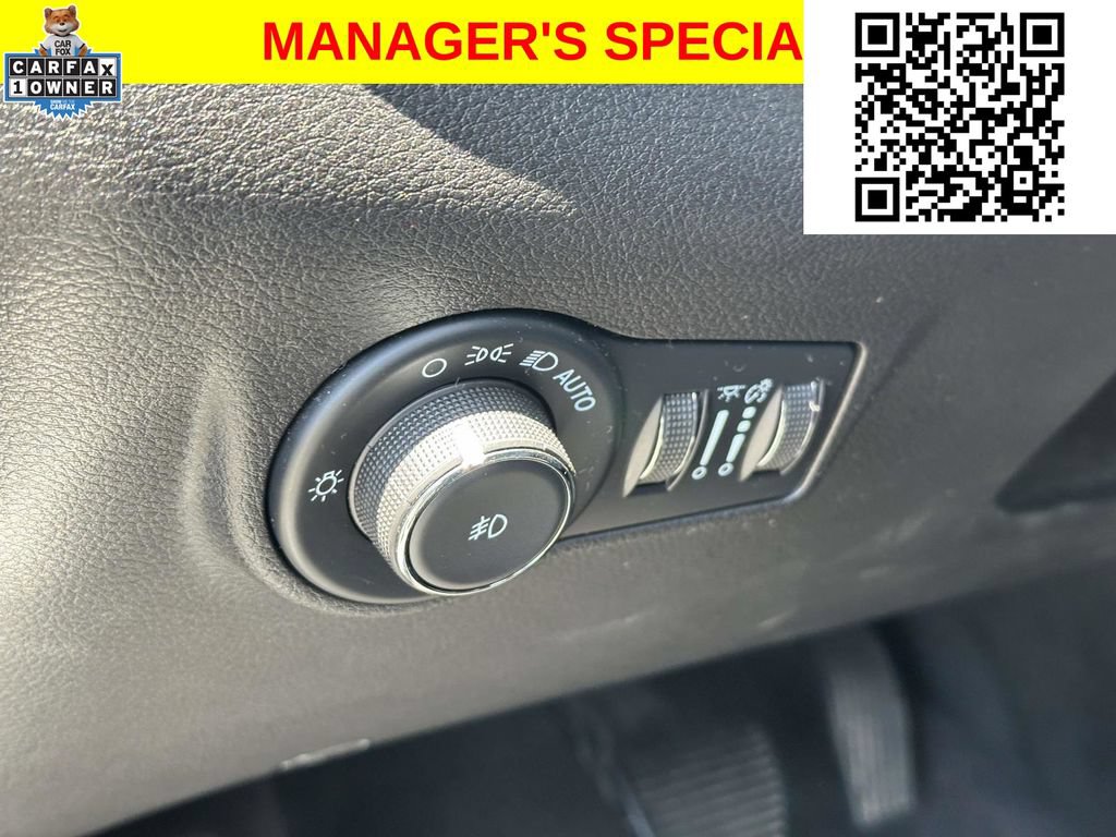 Used 2023 Jeep Compass Latitude w/ Sun and Sound Group AWD/4WD image 20