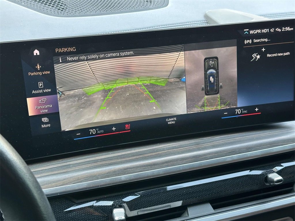 Used 2023 BMW X7 xDrive40i w/ Parking Assistance Package image 25