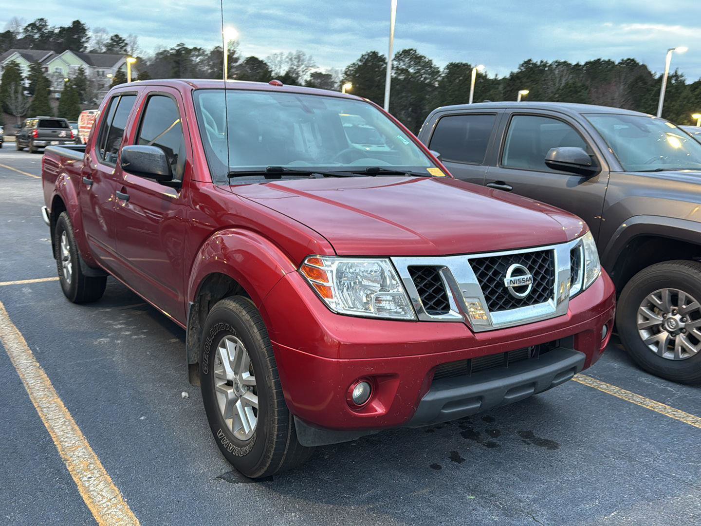 Used 2017 Nissan Frontier SV w/ SV Value Truck Package image 4