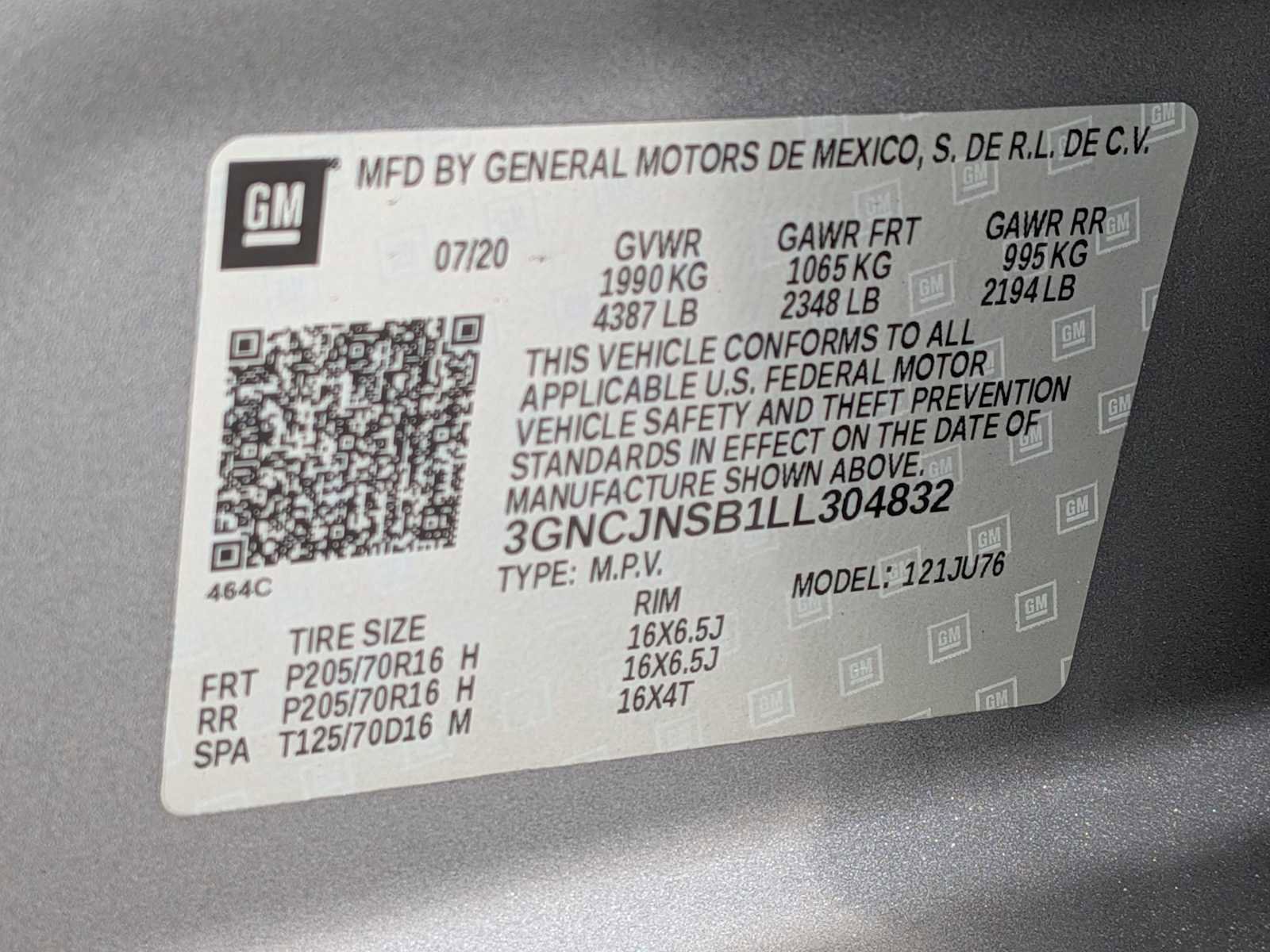 Used 2020 Chevrolet Trax LS w/ Tint and Cruise Package AWD/4WD image 29