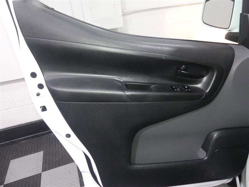 Used 2017 Nissan NV200 SV image 16