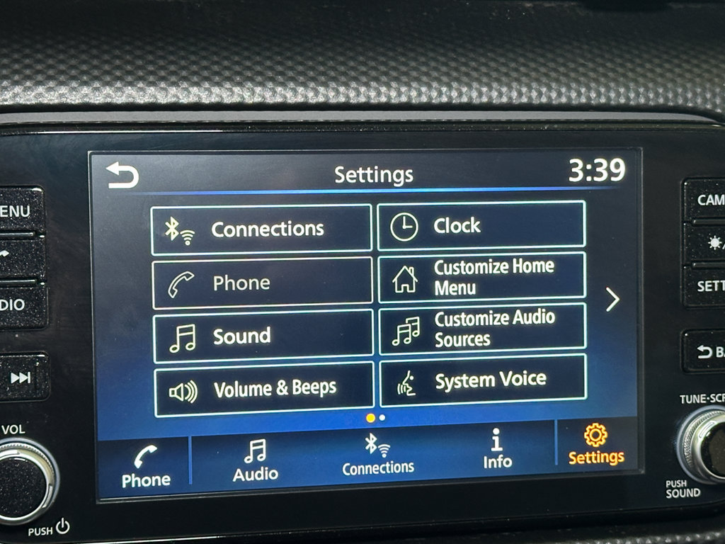 Used 2023 Nissan Kicks SV FWD image 35