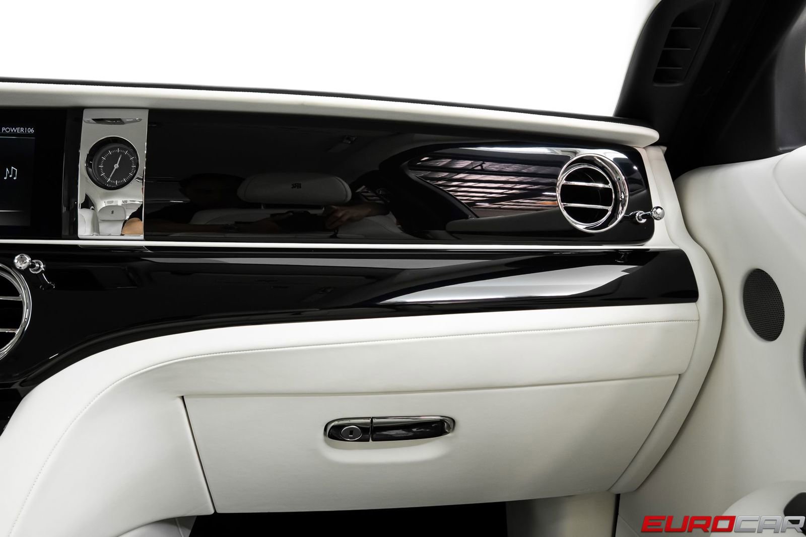 Used 2024 Rolls-Royce Ghost AWD/4WD image 33