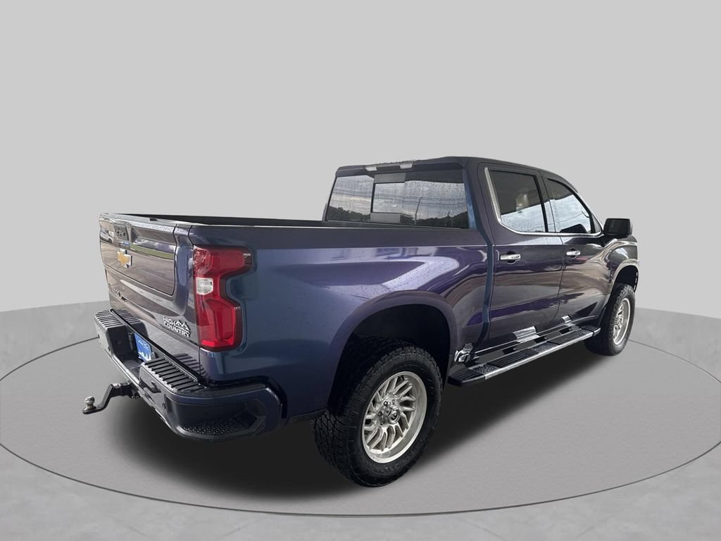 Used 2022 Chevrolet Silverado 1500 High Country w/ Z71 Off-Road Package AWD/4WD image 10