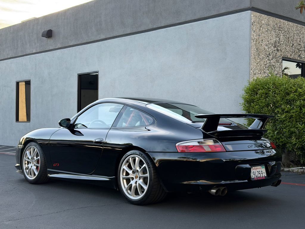 Used 2004 Porsche 911 GT3 RWD image 6